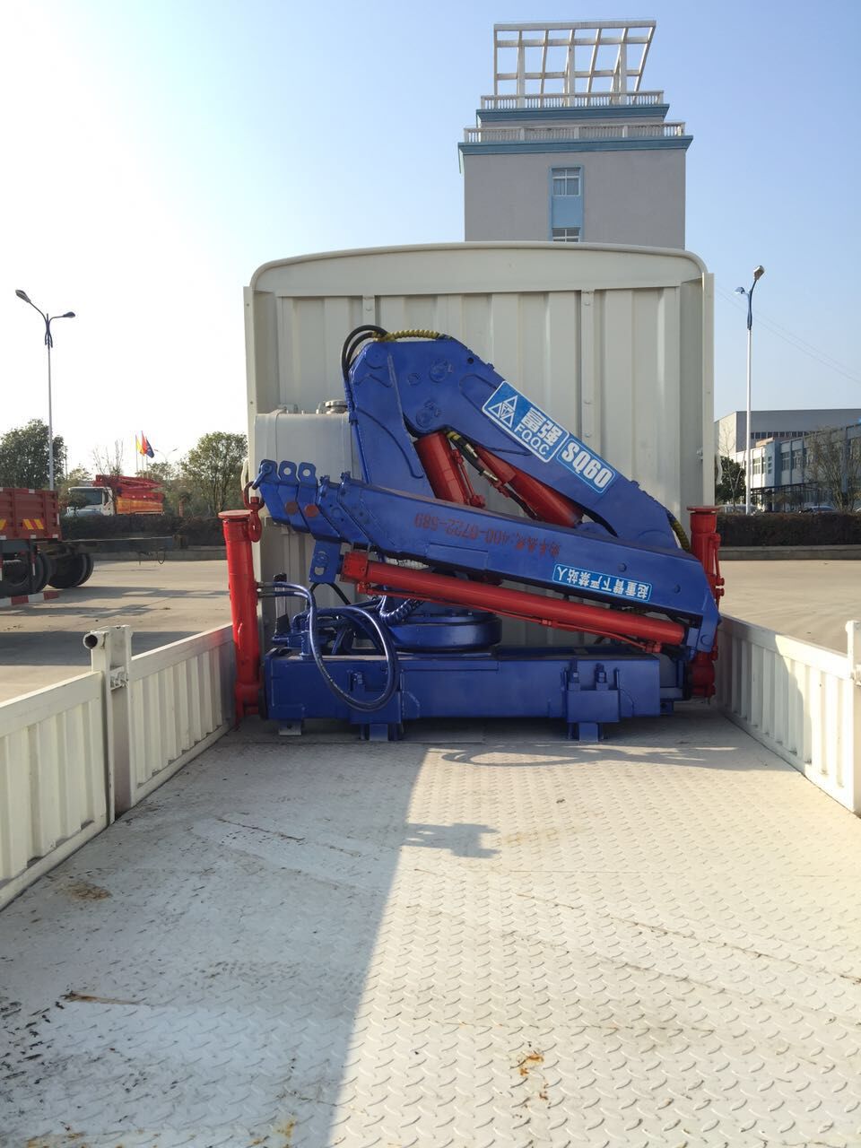 3噸隨車吊 3噸隨車吊