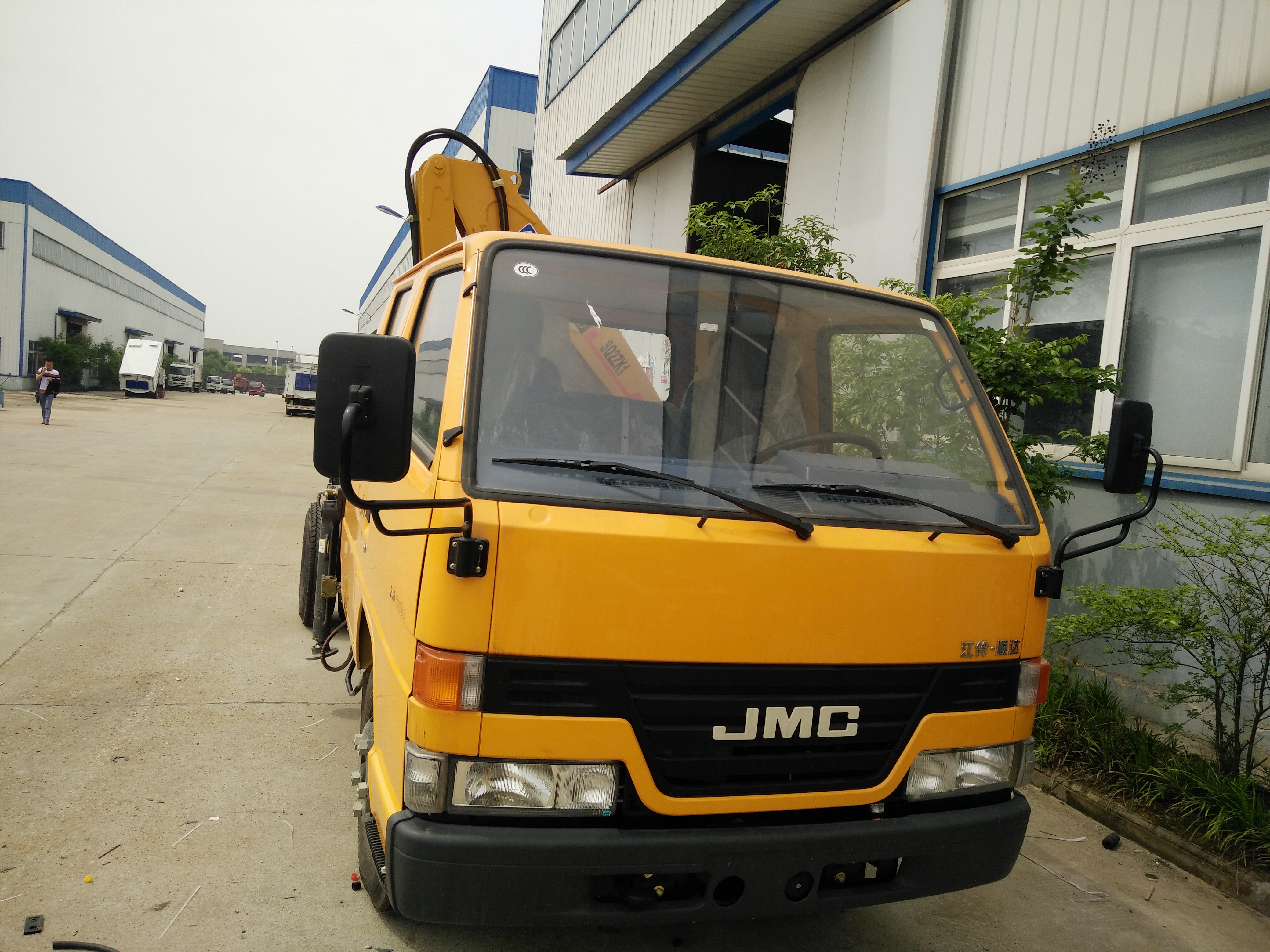 折臂隨車吊 折臂隨車吊