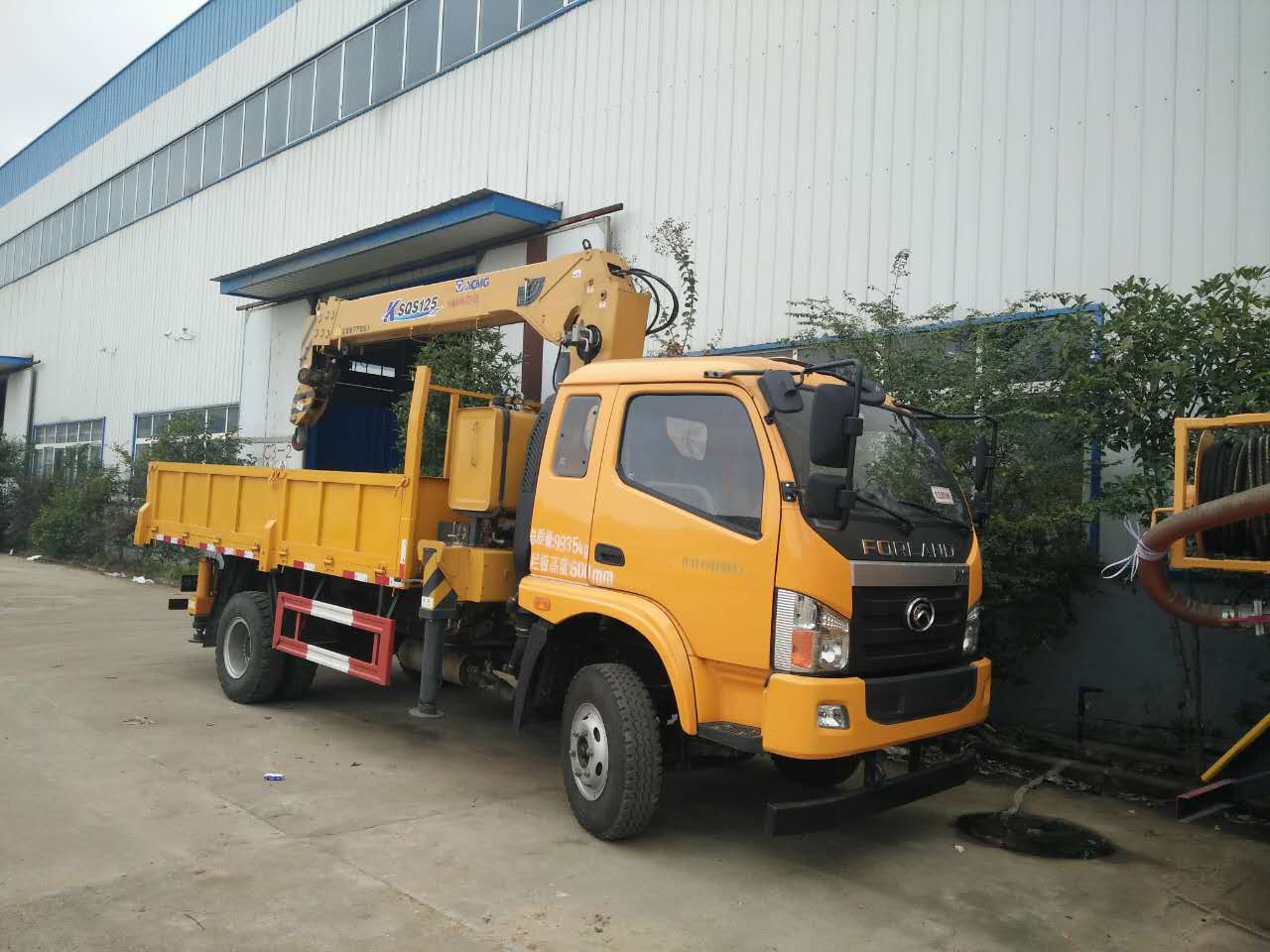 徐工5噸四節(jié)臂吊機(jī) 徐工5噸四節(jié)臂吊機(jī)