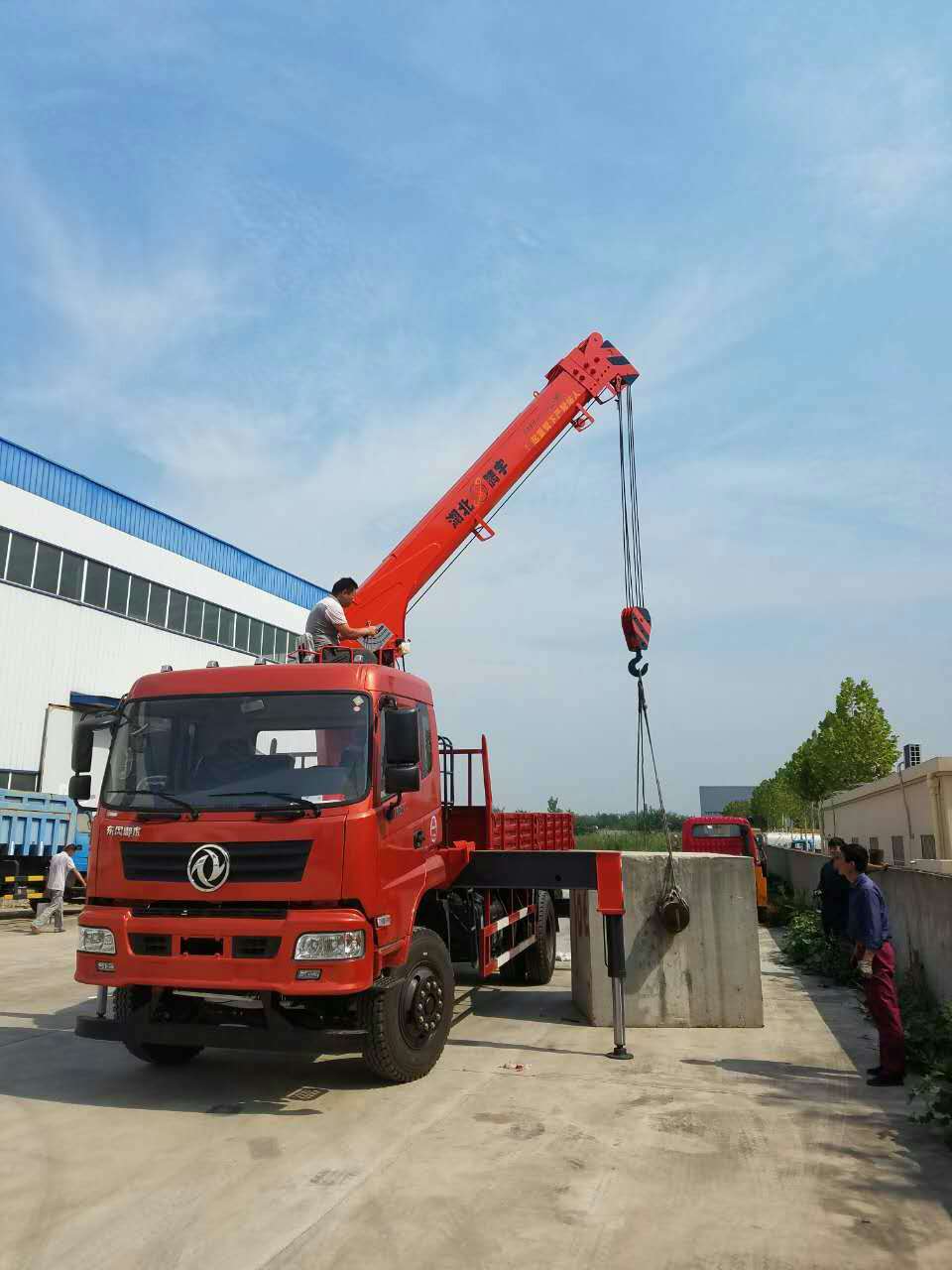 10噸隨車吊 10噸隨車吊