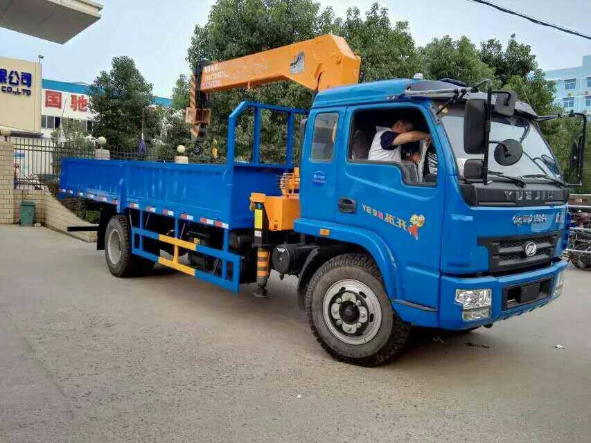 躍進(jìn)5噸隨車吊 躍進(jìn)5噸隨車吊
