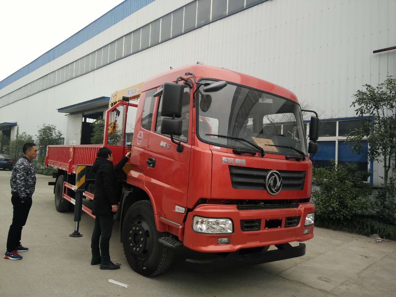 徐工4噸隨車吊 徐工4噸隨車吊