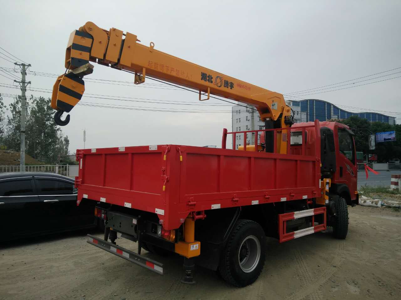 王牌隨車吊 王牌隨車吊