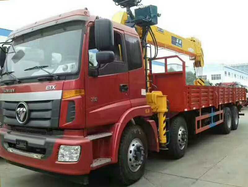 小三軸隨車吊 小三軸隨車吊