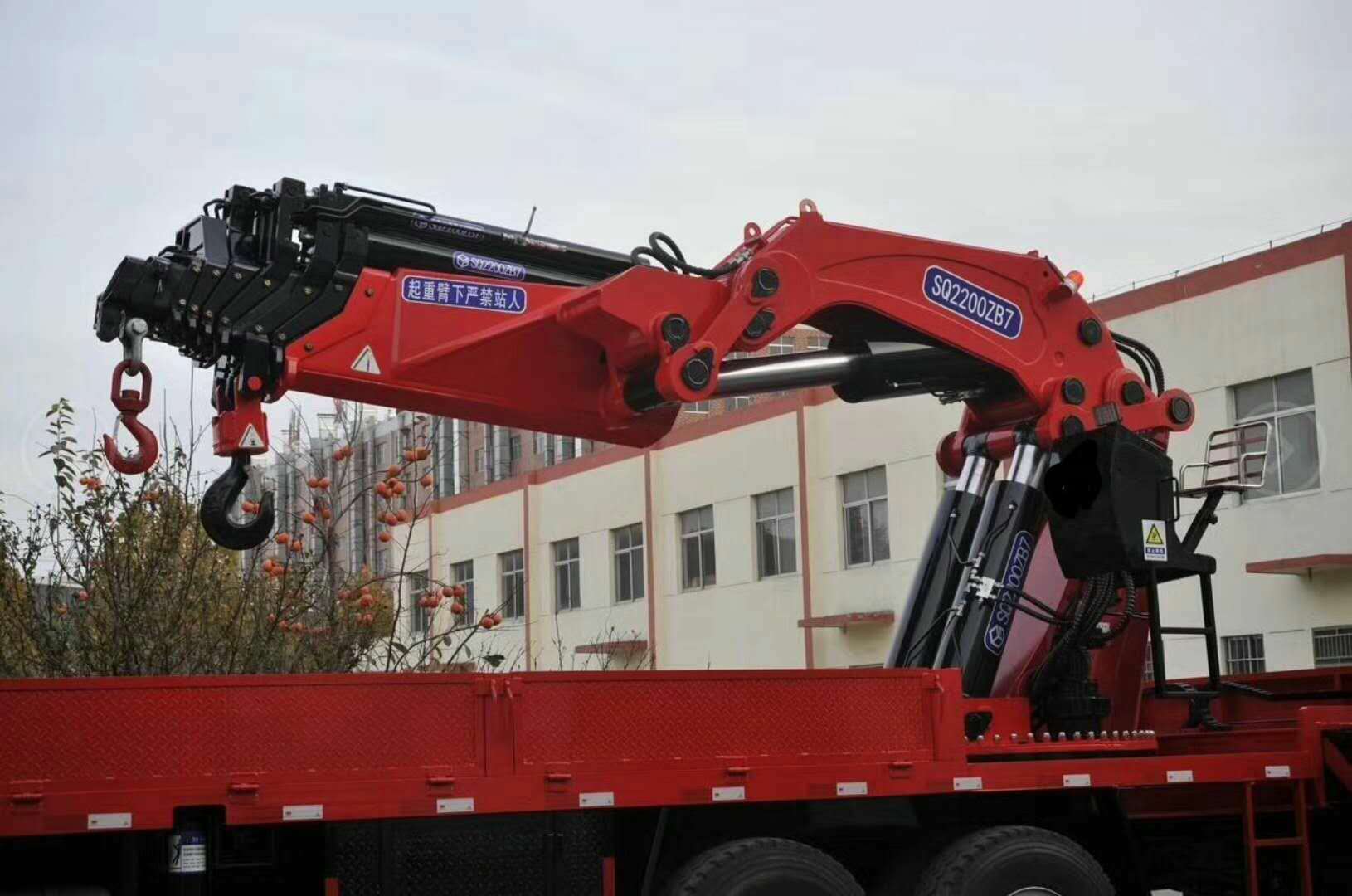 110噸全折臂 110噸全折臂