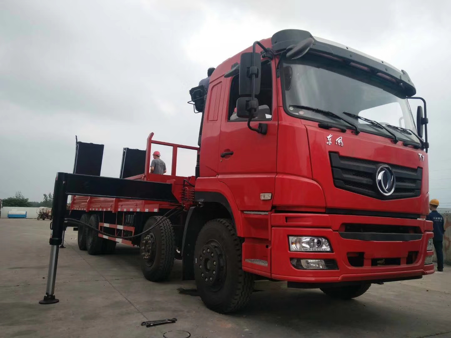 20噸折臂吊機(jī) 20噸折臂吊機(jī)